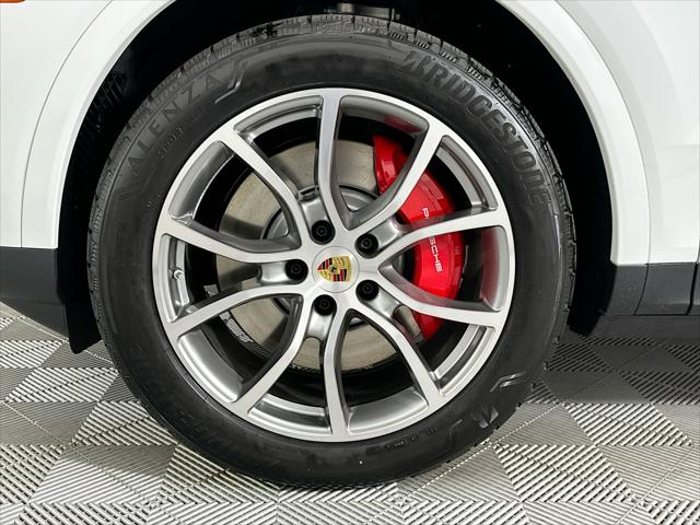 2024 Porsche Cayenne S