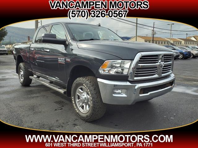 2017 RAM 2500 Big Horn Crew Cab 4x4 64 Box