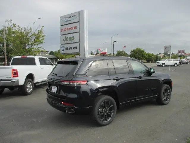 2023 Jeep Grand Cherokee 30th Anniversary 4xe