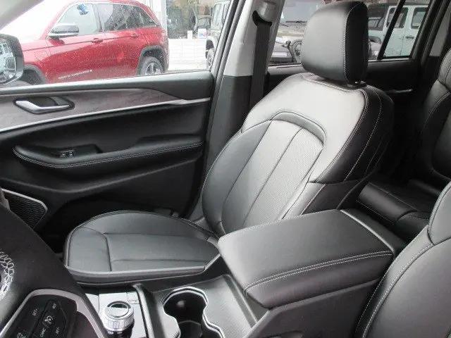 2023 Jeep Grand Cherokee 30th Anniversary 4xe