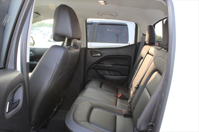 2022 GMC Canyon 4WD Crew Cab Short Box AT4 - Leather