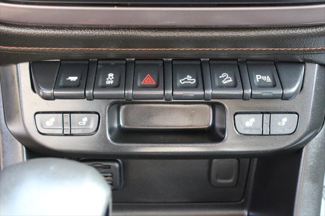 2022 GMC Canyon 4WD Crew Cab Short Box AT4 - Leather