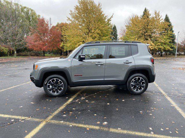 2023 Jeep Renegade RENEGADE TRAILHAWK 4X4