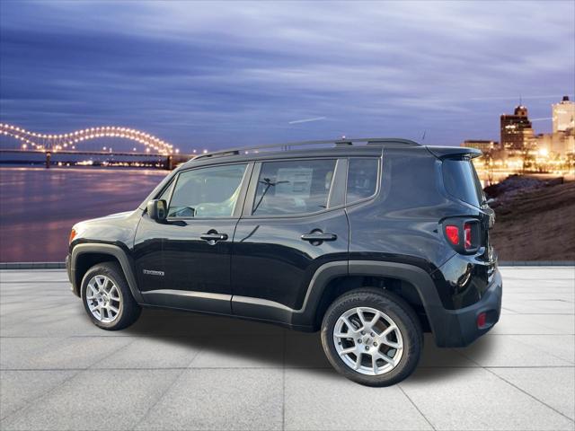 2023 Jeep Renegade RENEGADE LATITUDE 4X4