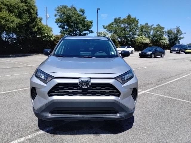 2020 Toyota RAV4 LE 2020 Toyota RAV4 LE