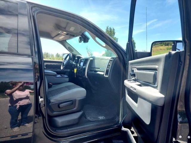 2017 Ram 2500 Big Horn Crew Cab 4x4 6'4" Box