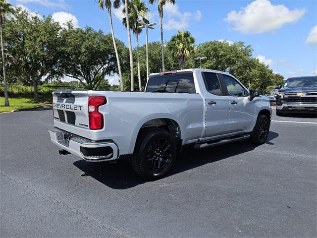 2020 Chevrolet Silverado 1500 2WD Double Cab Standard Bed Custom