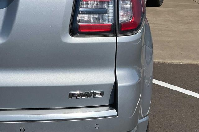 2016 GMC Acadia Denali