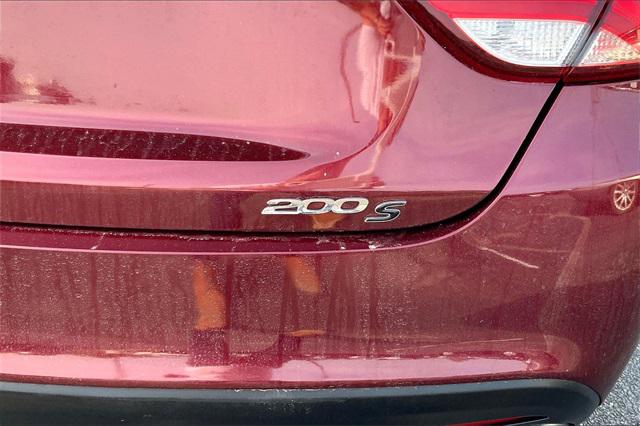 2016 Chrysler 200 S