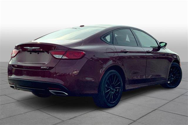2016 Chrysler 200 S