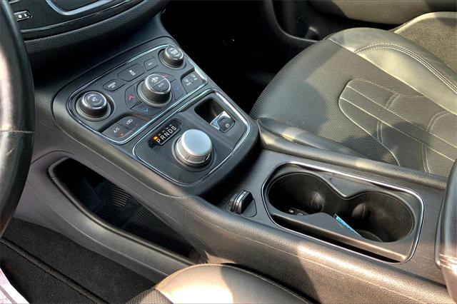 2016 Chrysler 200 S