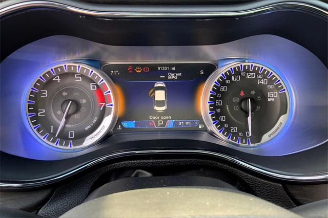 2016 Chrysler 200 S