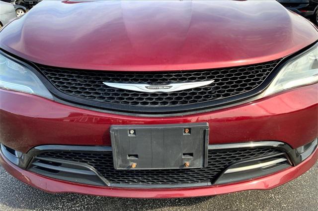 2016 Chrysler 200 S