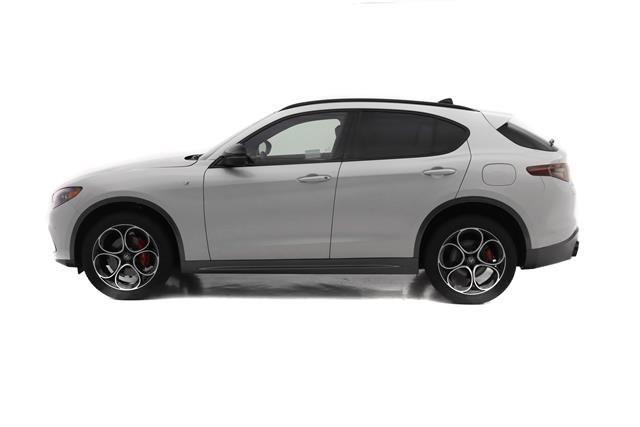 2024 Alfa Romeo Stelvio STELVIO Ti AWD 2024 Alfa Romeo Stelvio STELVIO Ti AWD