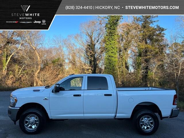 2024 RAM Ram 2500 RAM 2500 TRADESMAN CREW CAB 4X4 64 BOX