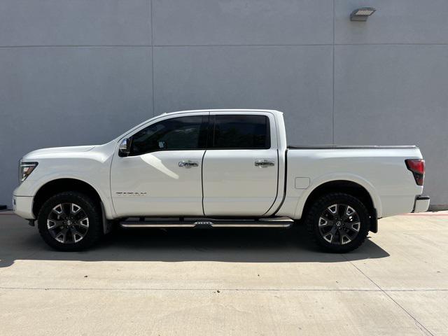 2021 Nissan TITAN Crew Cab Platinum Reserve 4x4