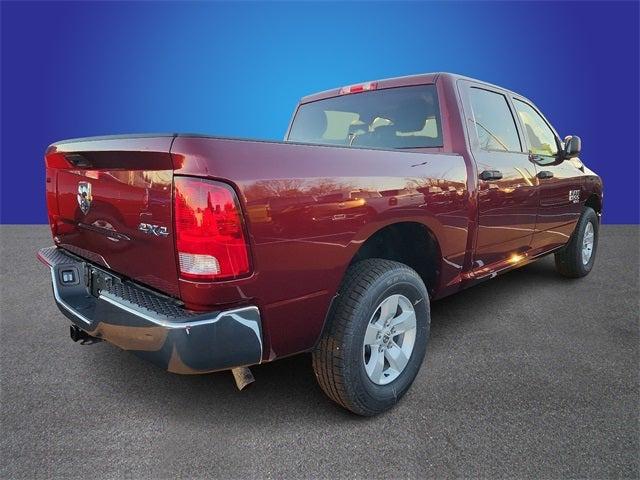 2023 RAM Ram 1500 Classic RAM 1500 CLASSIC TRADESMAN CREW CAB 4X4 57 BOX