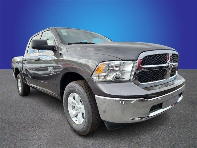 2023 RAM Ram 1500 Classic RAM 1500 CLASSIC TRADESMAN CREW CAB 4X4 57 BOX