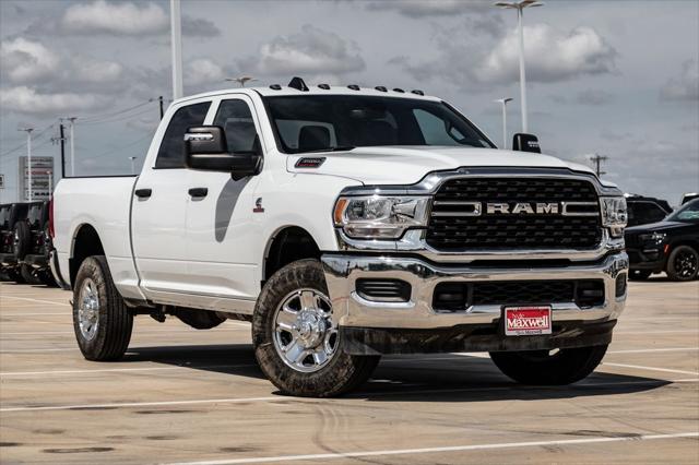 2024 RAM Ram 3500 RAM 3500 TRADESMAN CREW CAB 4X4 64 BOX