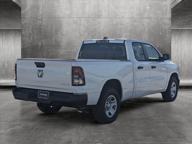 2024 RAM Ram 1500 RAM 1500 TRADESMAN QUAD CAB 4X4 64 BOX