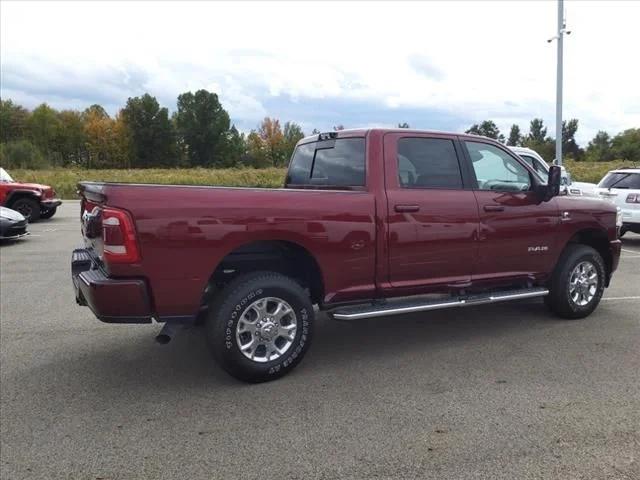 2024 RAM Ram 3500 RAM 3500 LARAMIE CREW CAB 4X4 64 BOX