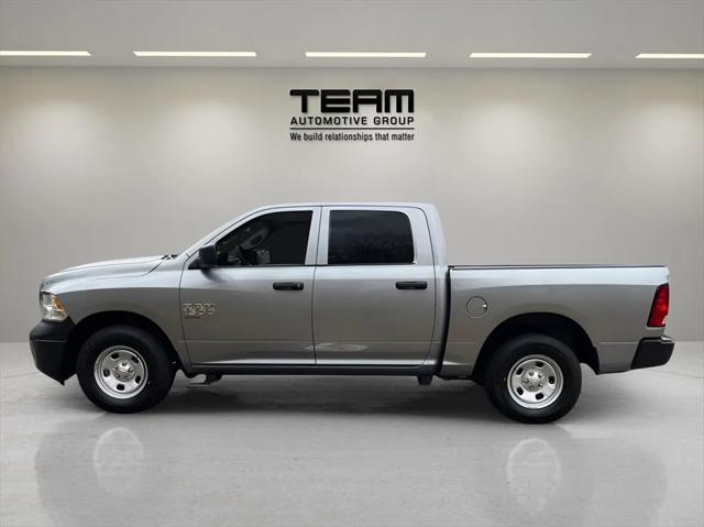 2023 RAM Ram 1500 Classic RAM 1500 CLASSIC TRADESMAN CREW CAB 4X4 57 BOX