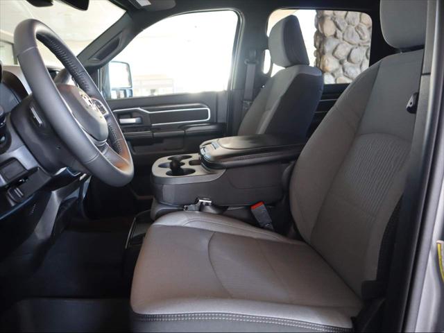 2024 Ram 2500 Big Horn Crew Cab 4x4 6'4" Box