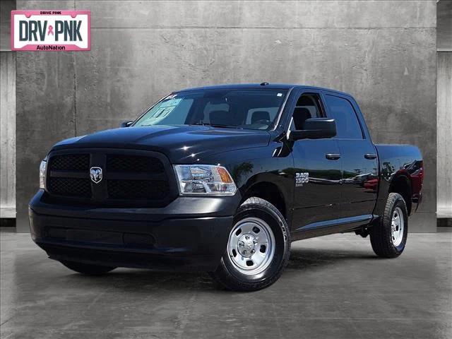 2023 RAM Ram 1500 Classic RAM 1500 CLASSIC TRADESMAN CREW CAB 4X4 57 BOX