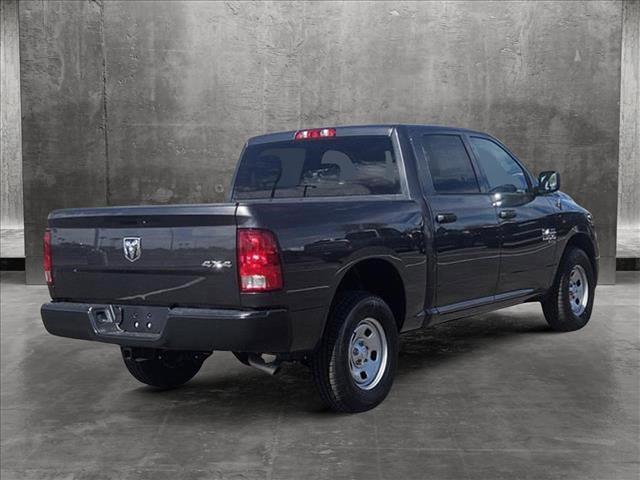 2023 RAM Ram 1500 Classic RAM 1500 CLASSIC TRADESMAN CREW CAB 4X4 57 BOX