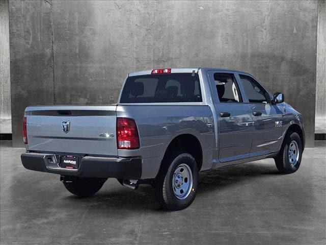 2023 RAM Ram 1500 Classic RAM 1500 CLASSIC TRADESMAN CREW CAB 4X4 57 BOX