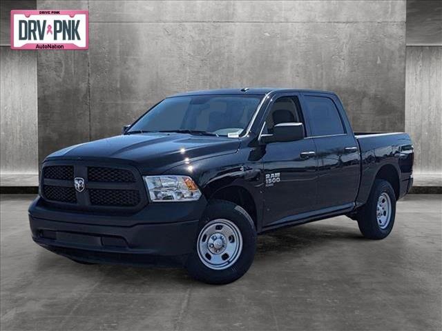 2023 RAM Ram 1500 Classic RAM 1500 CLASSIC TRADESMAN CREW CAB 4X4 57 BOX