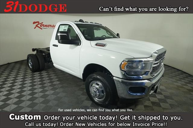 2024 RAM Ram 3500 Chassis Cab RAM 3500 TRADESMAN CHASSIS REGULAR CAB 4X4 60 CA