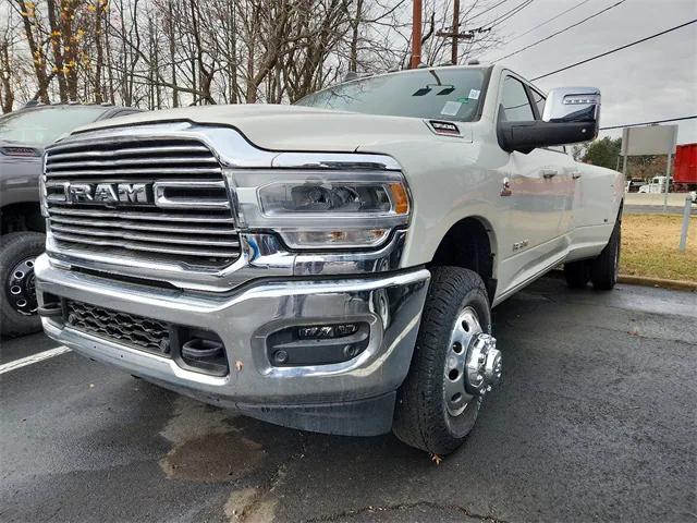 2024 RAM Ram 3500 RAM 3500 LARAMIE CREW CAB 4X4 8 BOX