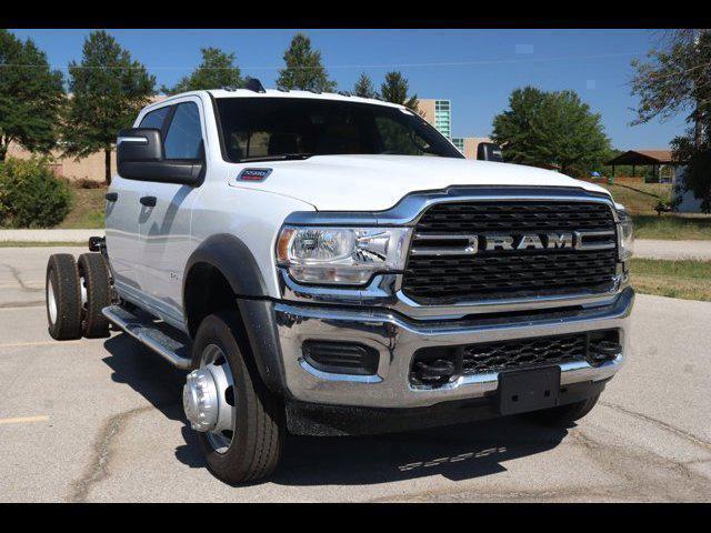 2024 RAM Ram 5500 Chassis Cab RAM 5500 SLT CHASSIS CREW CAB 4X4 60 CA