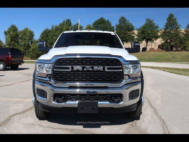 2024 RAM Ram 5500 Chassis Cab RAM 5500 SLT CHASSIS CREW CAB 4X4 60 CA