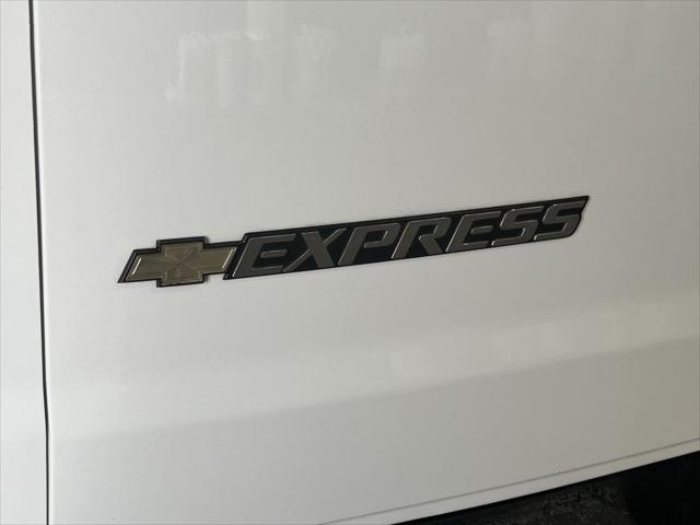 2019 Chevrolet Express 2500 Work Van