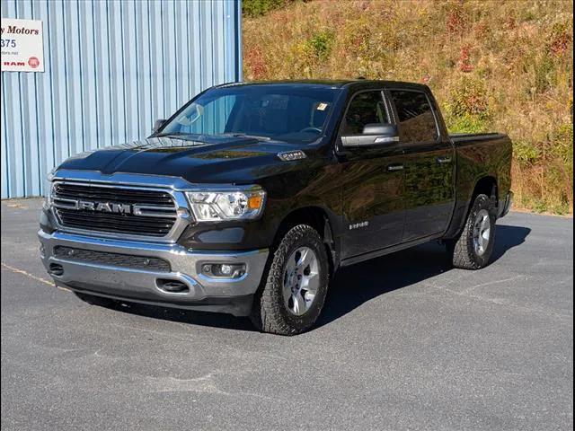2020 RAM 1500 Big Horn Crew Cab 4x4 57 Box