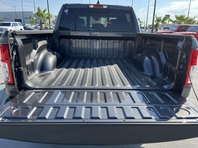 2024 RAM Ram 1500 RAM 1500 LONE STAR CREW CAB 4X4 57 BOX