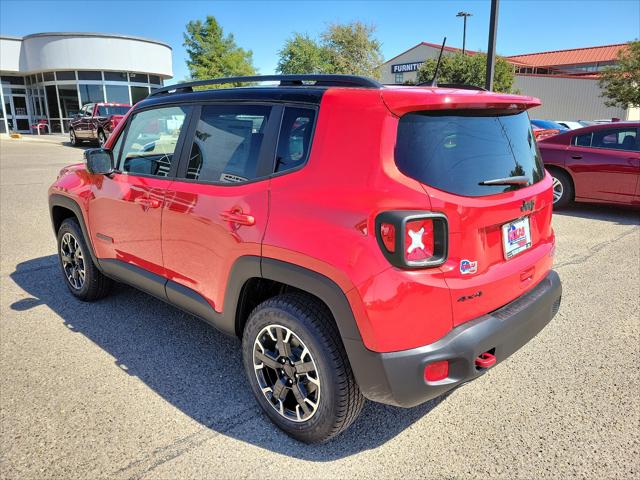 2023 Jeep Renegade RENEGADE TRAILHAWK 4X4