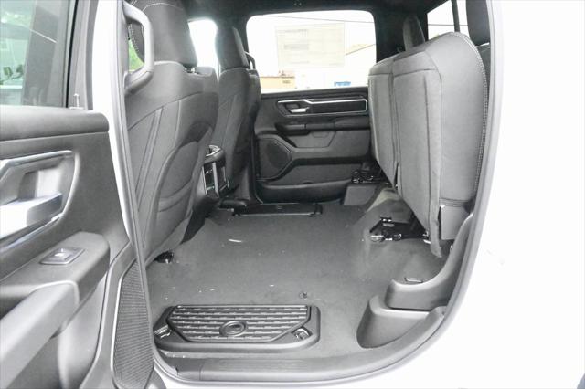 2024 RAM Ram 1500 RAM 1500 BIG HORN CREW CAB 4X4 57 BOX