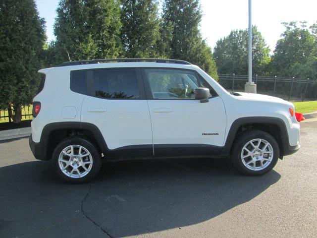 2023 Jeep Renegade RENEGADE LATITUDE 4X4