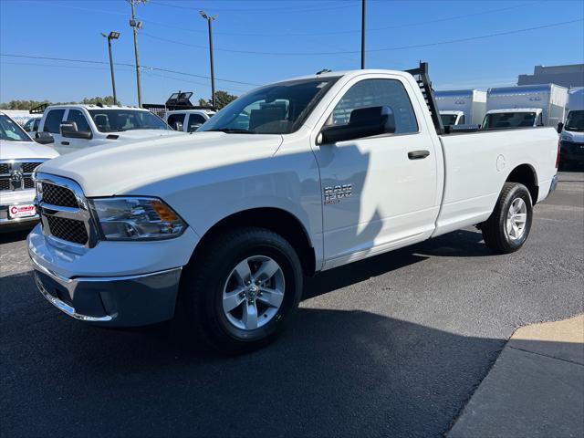 2023 RAM Ram 1500 Classic RAM 1500 CLASSIC TRADESMAN REGULAR CAB 4X4 8 BOX