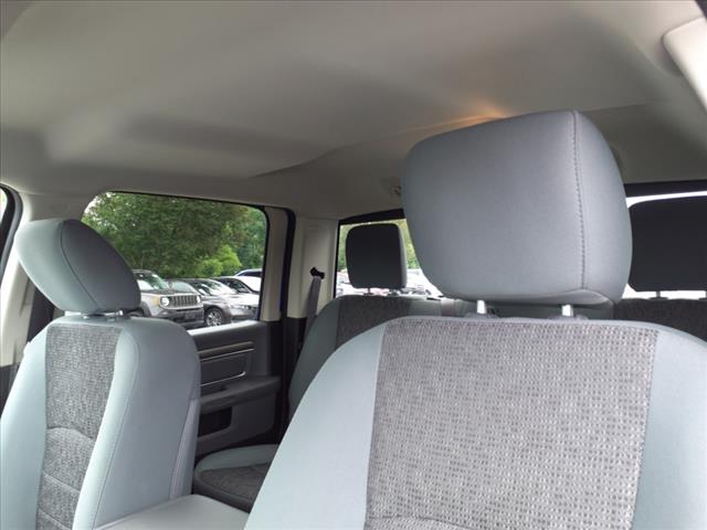2020 Ram 1500 SLT Crew Cab 4x4 5'7" Box
