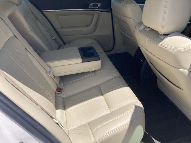 2014 Lincoln MKS Unknown