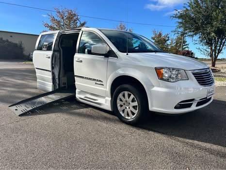 2016 Chrysler Town & Country Touring for sale in Midlothian, VA