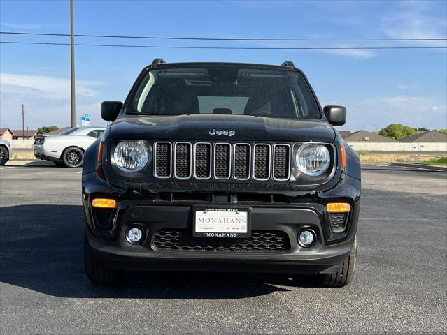 2023 Jeep Renegade RENEGADE LATITUDE 4X4