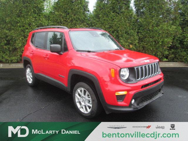 2023 Jeep Renegade RENEGADE LATITUDE 4X4