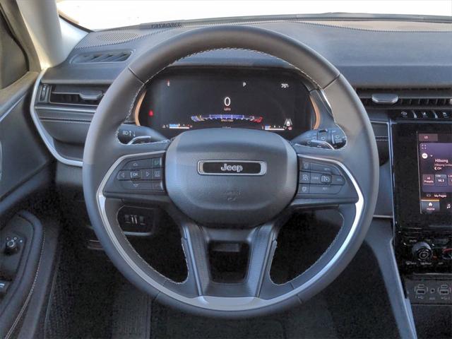 2023 Jeep Grand Cherokee GRAND CHEROKEE LAREDO 4X4