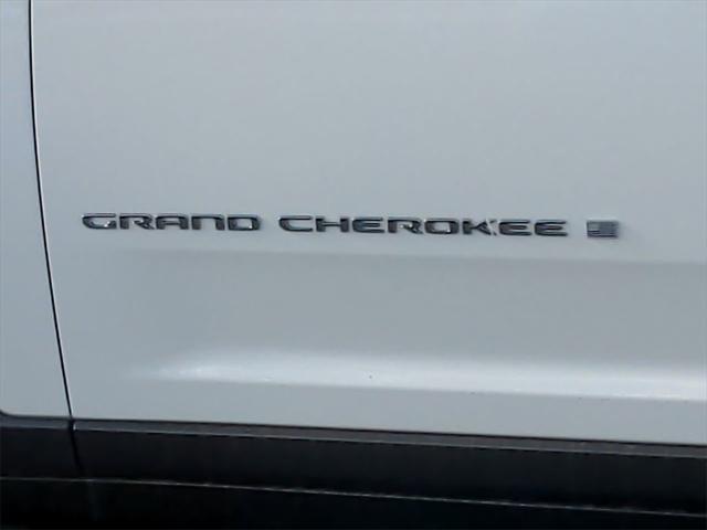2023 Jeep Grand Cherokee GRAND CHEROKEE LAREDO 4X4