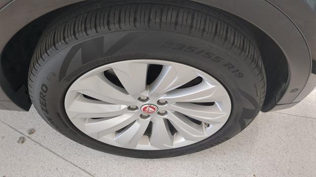 2019 Jaguar E-PACE SE